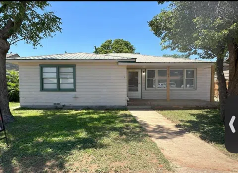 3704 Ave R