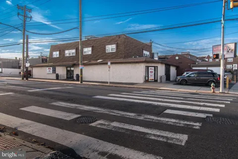 4624 RHAWN STREET