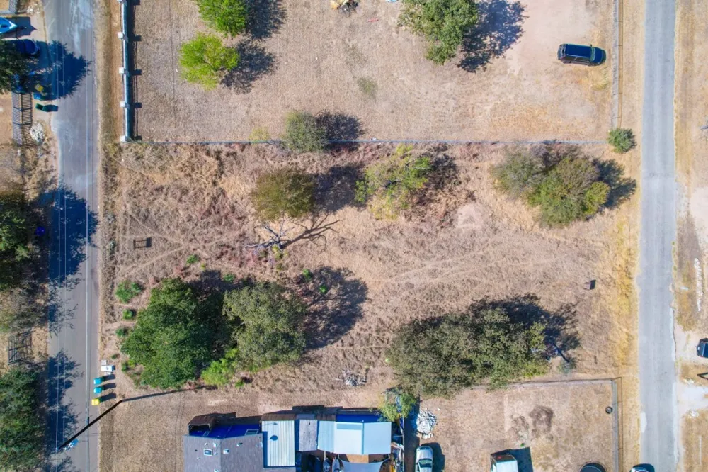 338 E Sweetbriar Drive Marble Falls, TX 78654