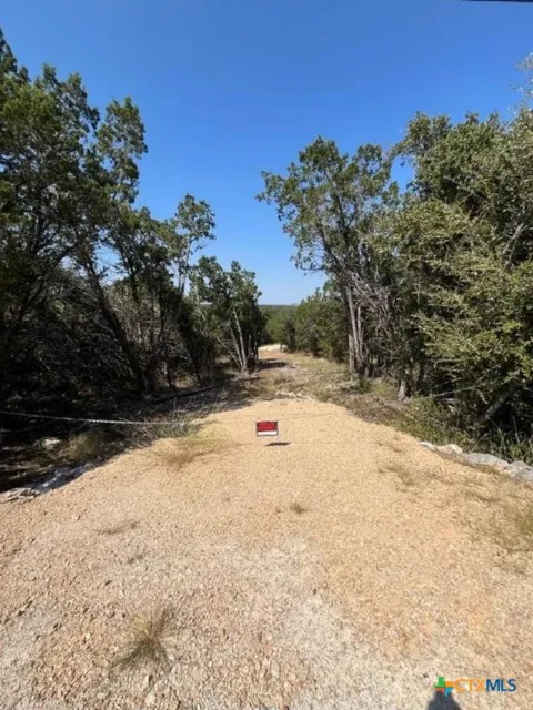 1585 Hilltop Ridge