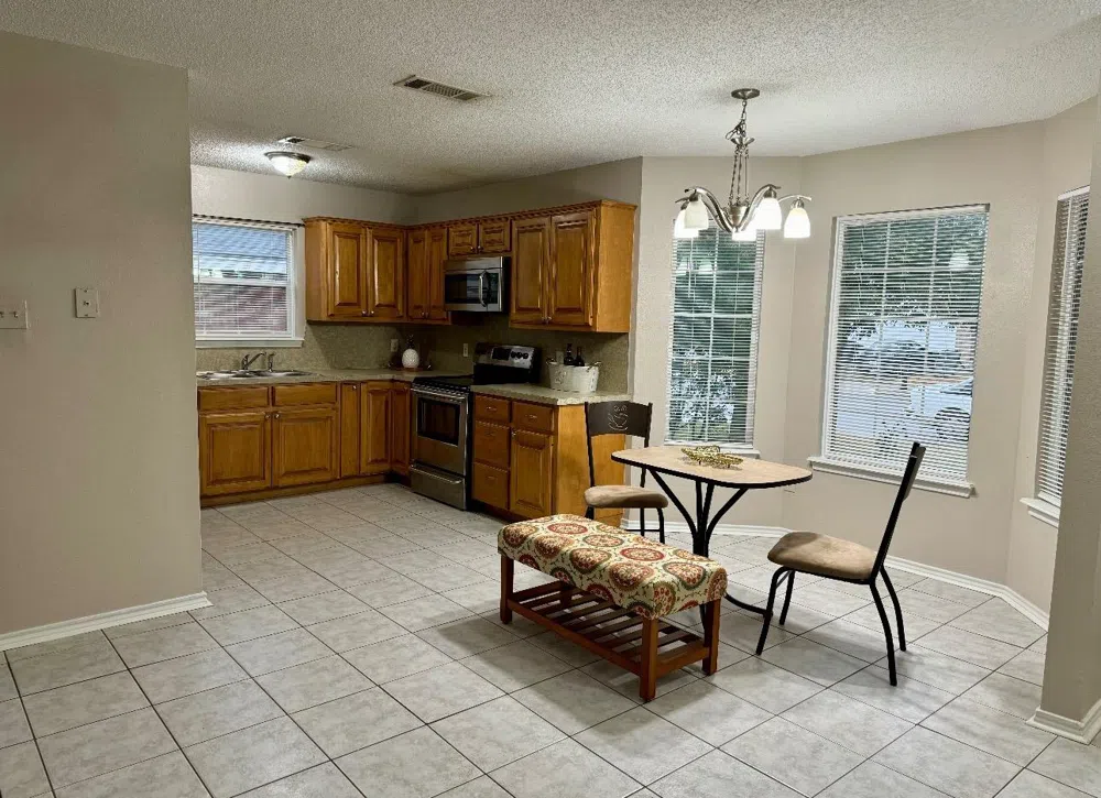 10704 Akron Avenue Lubbock, TX 79423
