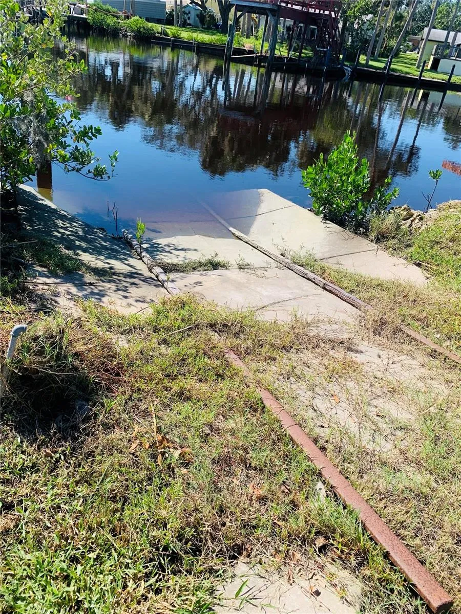 5948 RIVERSIDE DRIVE Port Orange, FL 32127
