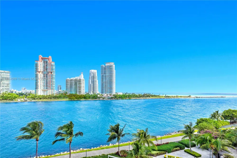 7065 Fisher Island Dr #7065 Miami Beach, FL 33109