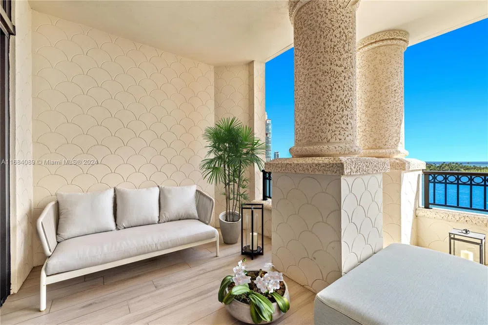 7065 Fisher Island Dr #7065 Miami Beach, FL 33109