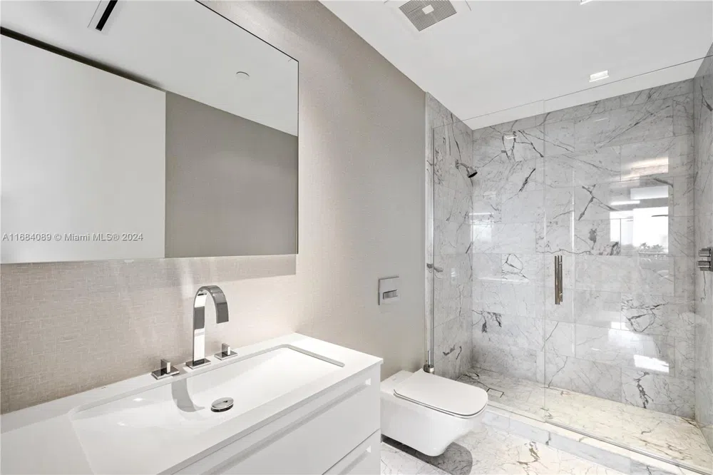 7065 Fisher Island Dr #7065 Miami Beach, FL 33109