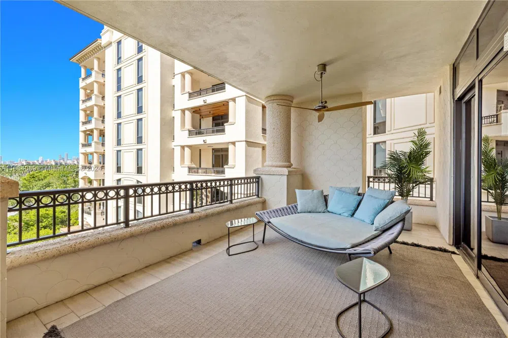 7065 Fisher Island Dr #7065 Miami Beach, FL 33109