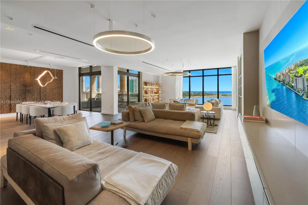 7065 Fisher Island Dr #7065 Miami Beach, FL 33109