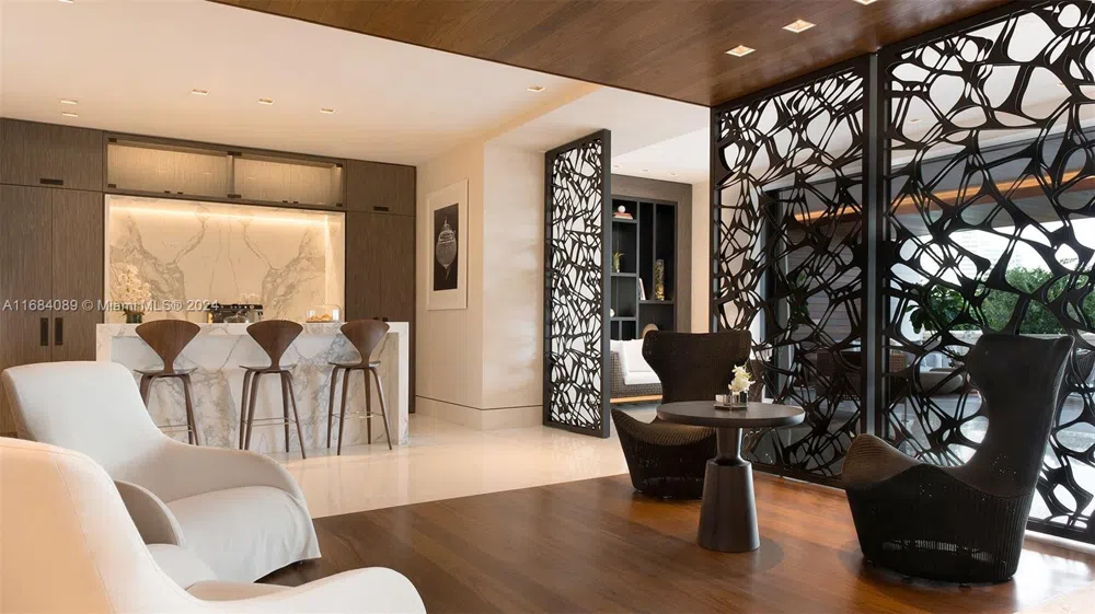 7065 Fisher Island Dr #7065 Miami Beach, FL 33109