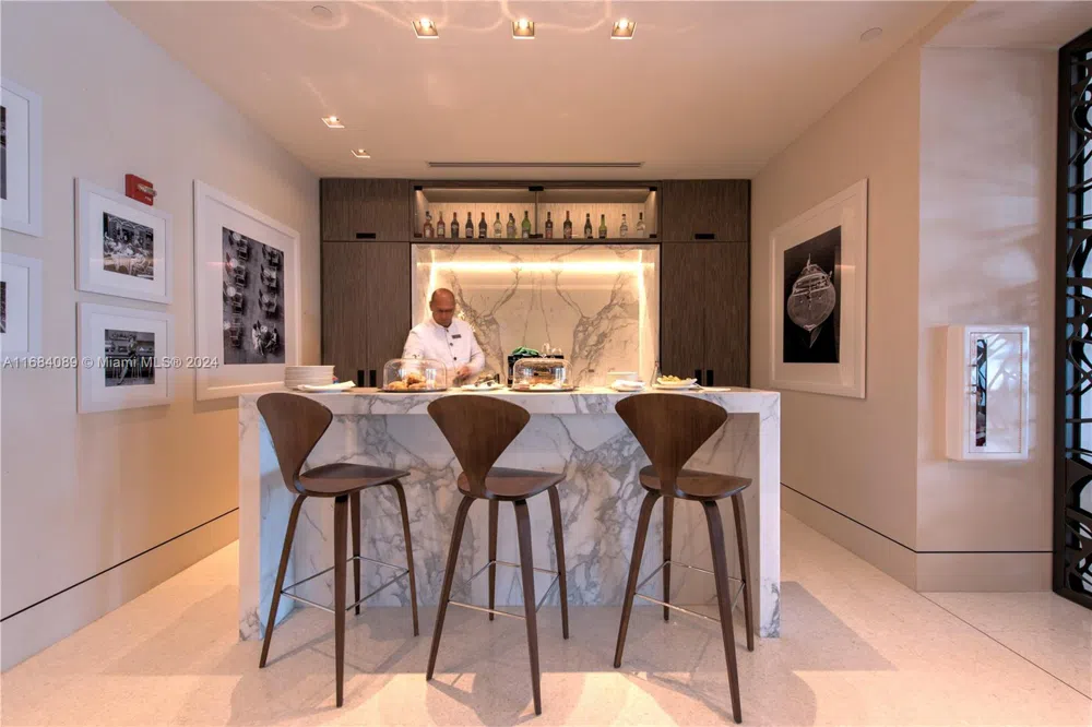 7065 Fisher Island Dr #7065 Miami Beach, FL 33109