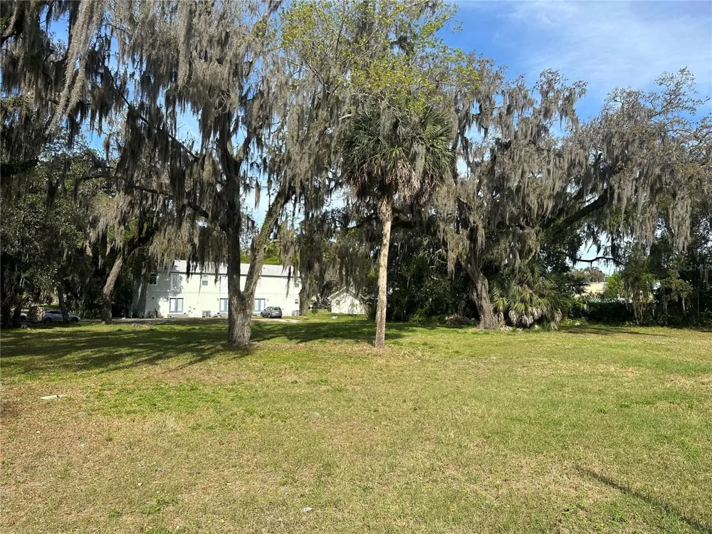 EUCLID AVENUE Leesburg, FL 34748