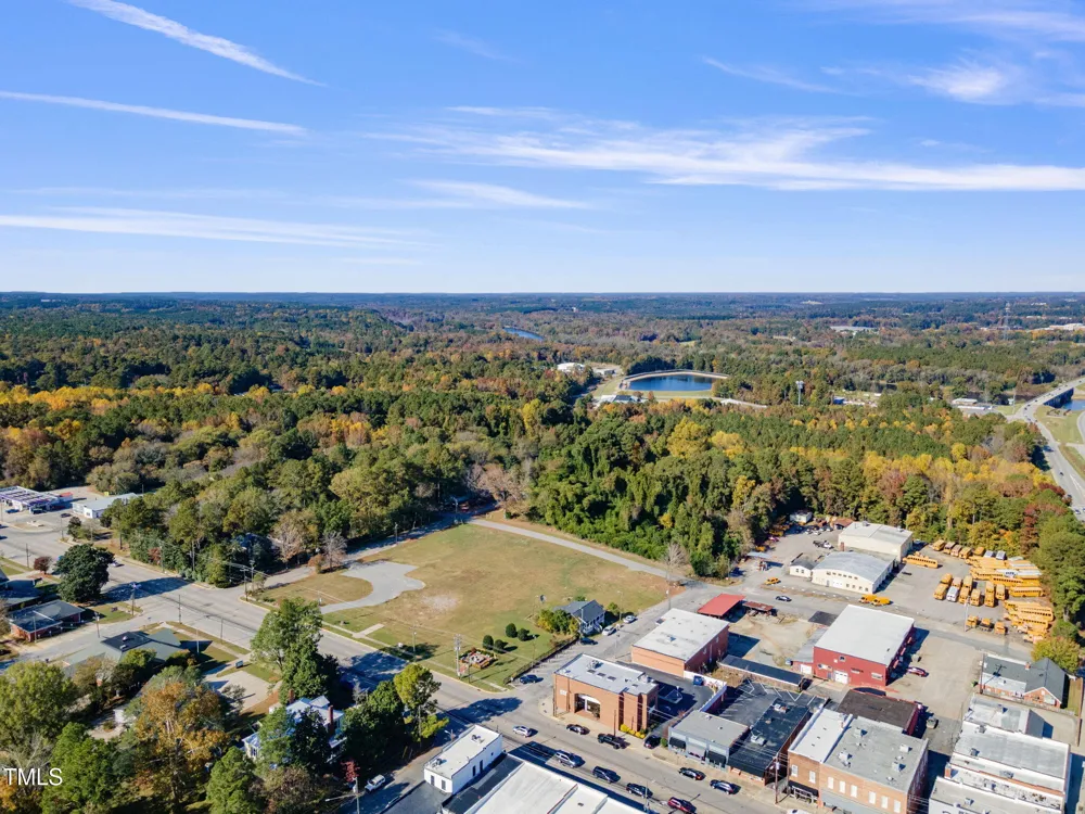 307 10th Street Lillington, NC 27546