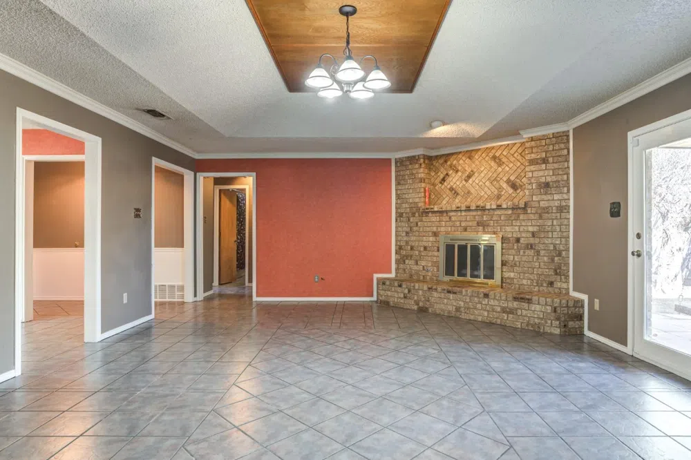 6107 Elmwood Avenue Lubbock, TX 79424