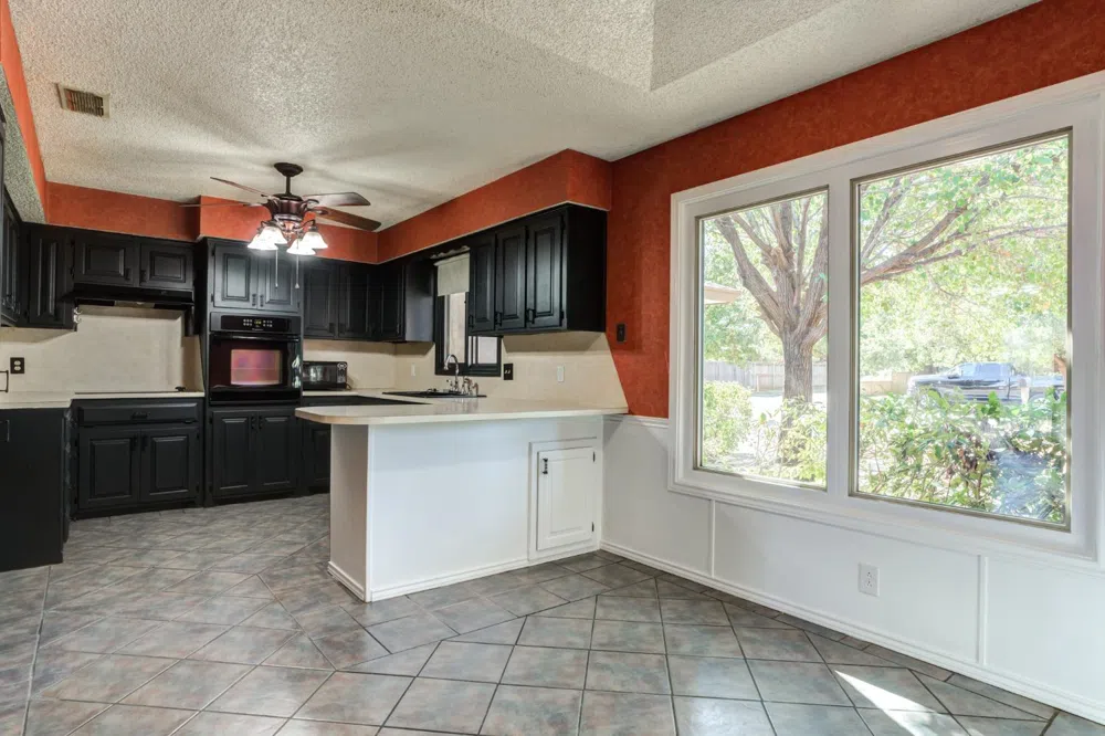 6107 Elmwood Avenue Lubbock, TX 79424