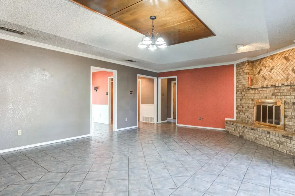 6107 Elmwood Avenue Lubbock, TX 79424