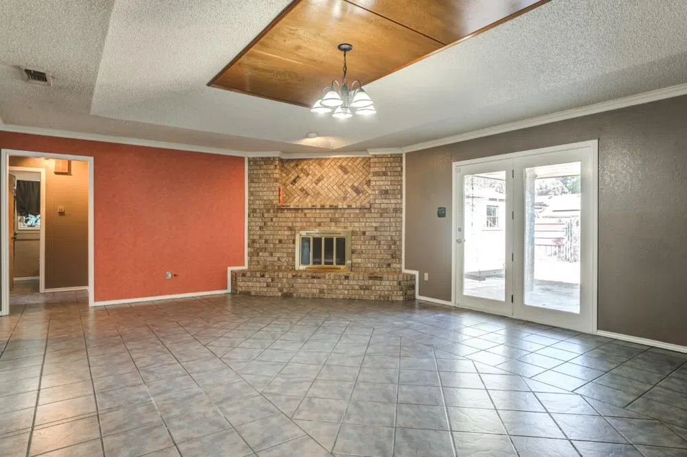 6107 Elmwood Avenue Lubbock, TX 79424