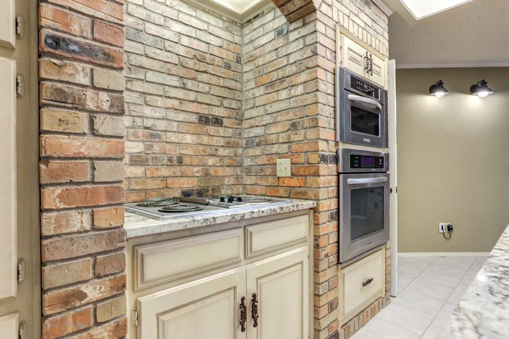 4806 Whisperwood Boulevard Lubbock, TX 79416