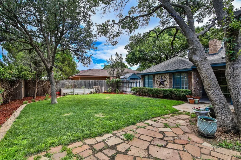 4806 Whisperwood Boulevard Lubbock, TX 79416