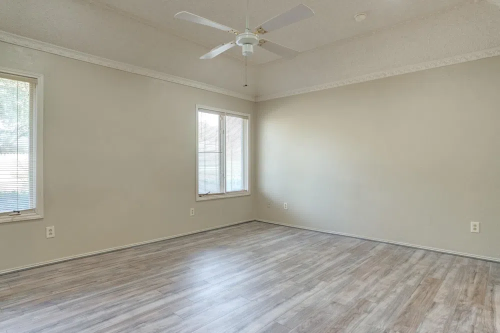 4806 Whisperwood Boulevard Lubbock, TX 79416
