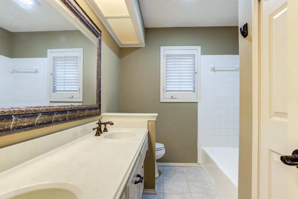 4806 Whisperwood Boulevard Lubbock, TX 79416