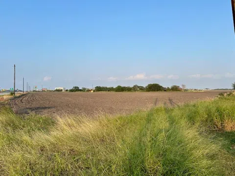 6 HWY 77 Bypass