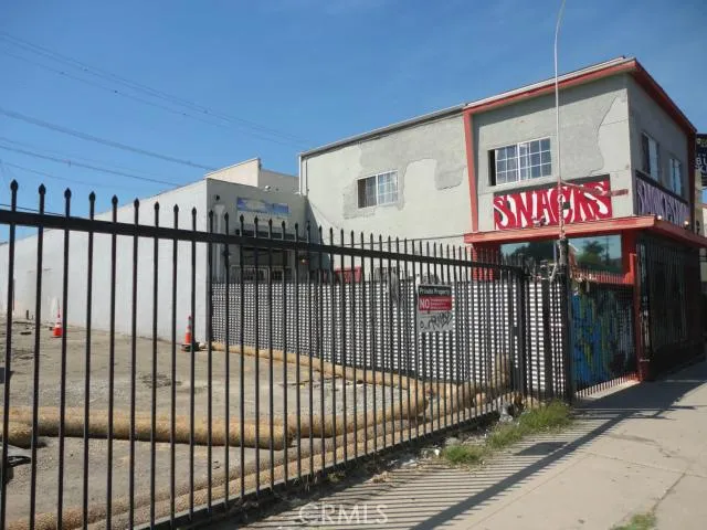 4717 Crenshaw Boulevard Ladera Heights, CA 90043