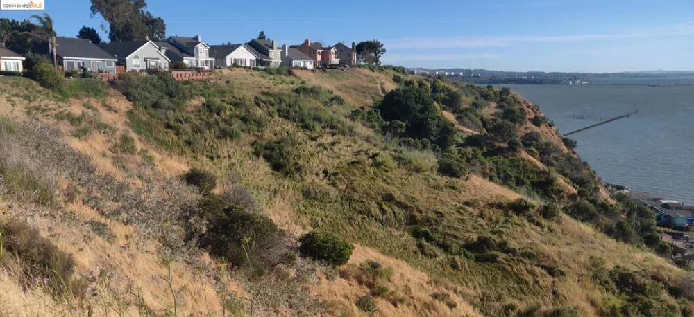 199 Sandy Beach RD Vallejo, CA 94590