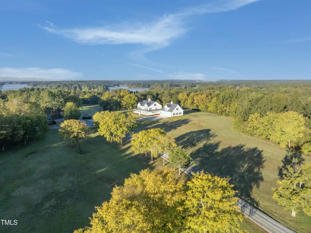 1879 Riverend Lane Semora, NC 27343