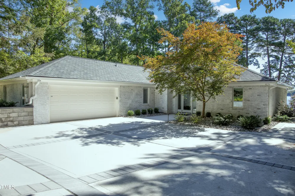 1879 Riverend Lane Semora, NC 27343