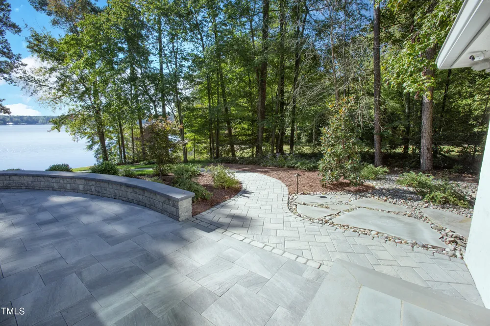 1879 Riverend Lane Semora, NC 27343