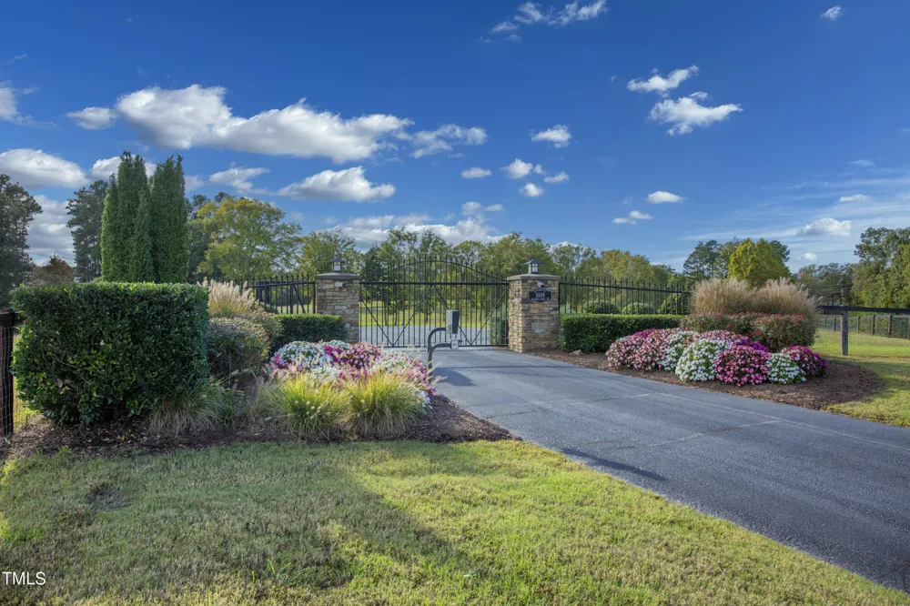 1879 Riverend Lane Semora, NC 27343
