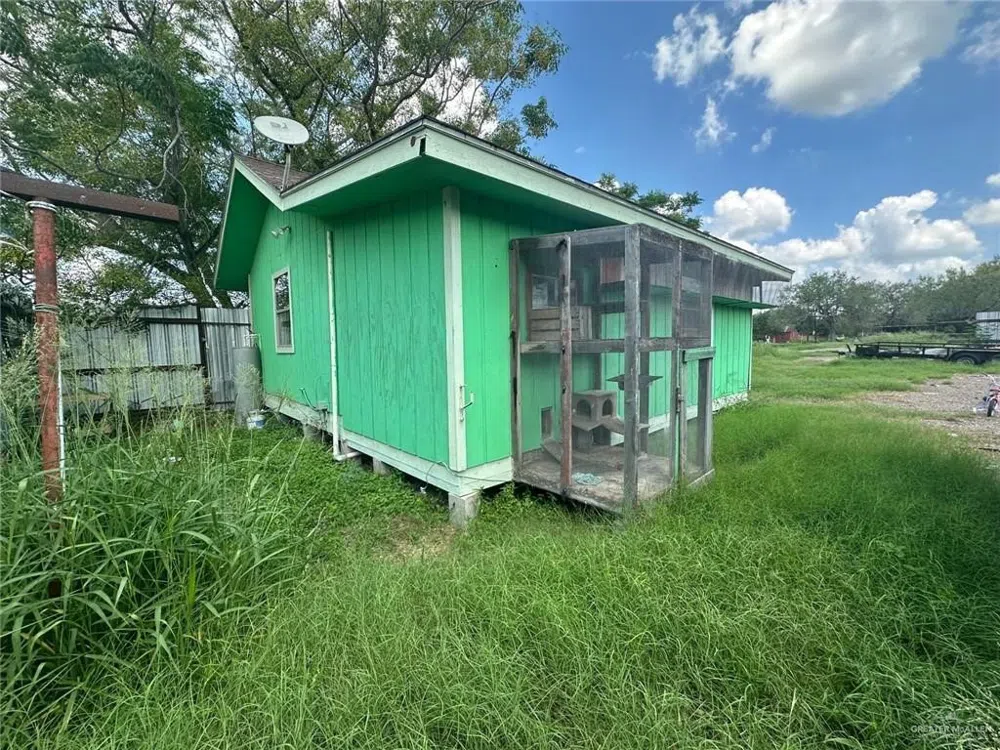 711 E Rice Street Falfurrias, TX 78355
