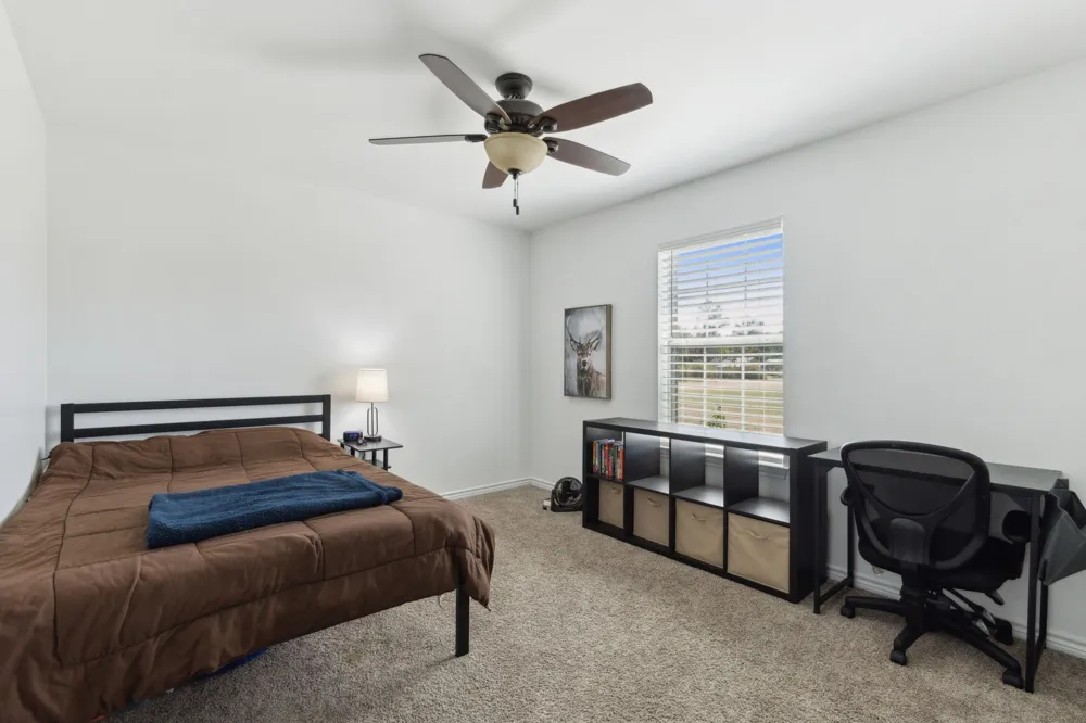 2068 W US Highway 69 Emory, TX 75440