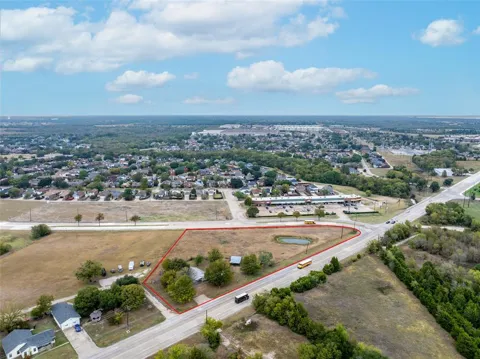 445 W STATE HWY 352
