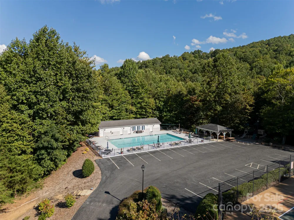 522 & 528 Blue Mist Way Arden, NC 28704