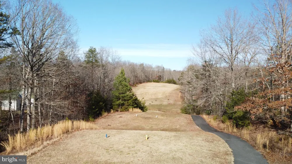SHENANDOAH CROSSING DRIVE Gordonsville, VA 22942