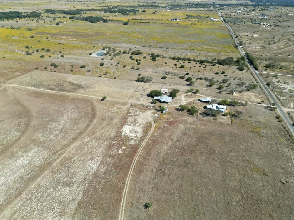 1720 County Road 276 Bertram, TX 78605