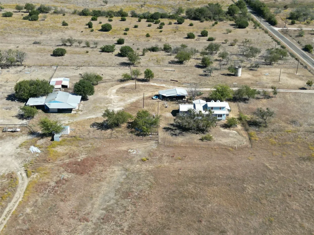 1720 County Road 276 Bertram, TX 78605