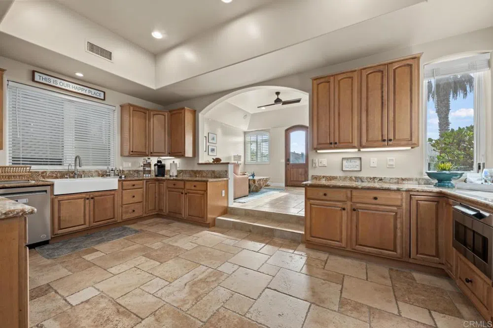 1632 S Pacific Street #B Oceanside, CA 92054