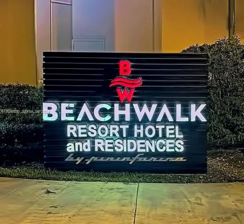 2602 E Hallandale Beach Blvd #R610