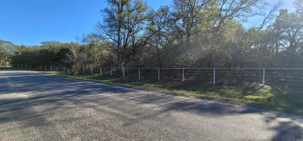 COUNTY ROAD 2261 Valley View, TX 76272