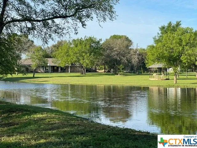 1291 Tweedy Road Valley Mills, TX 76689
