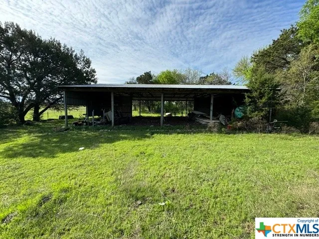 1291 Tweedy Road Valley Mills, TX 76689
