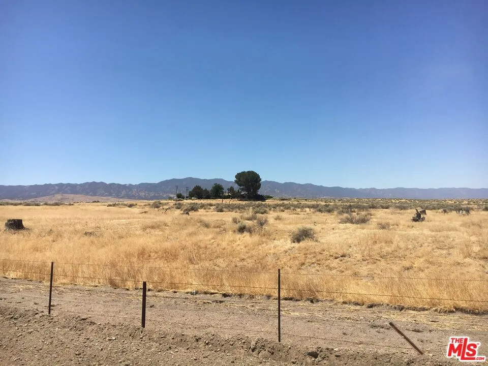 166 Russell Ranch Highway New Cuyama, CA 93254
