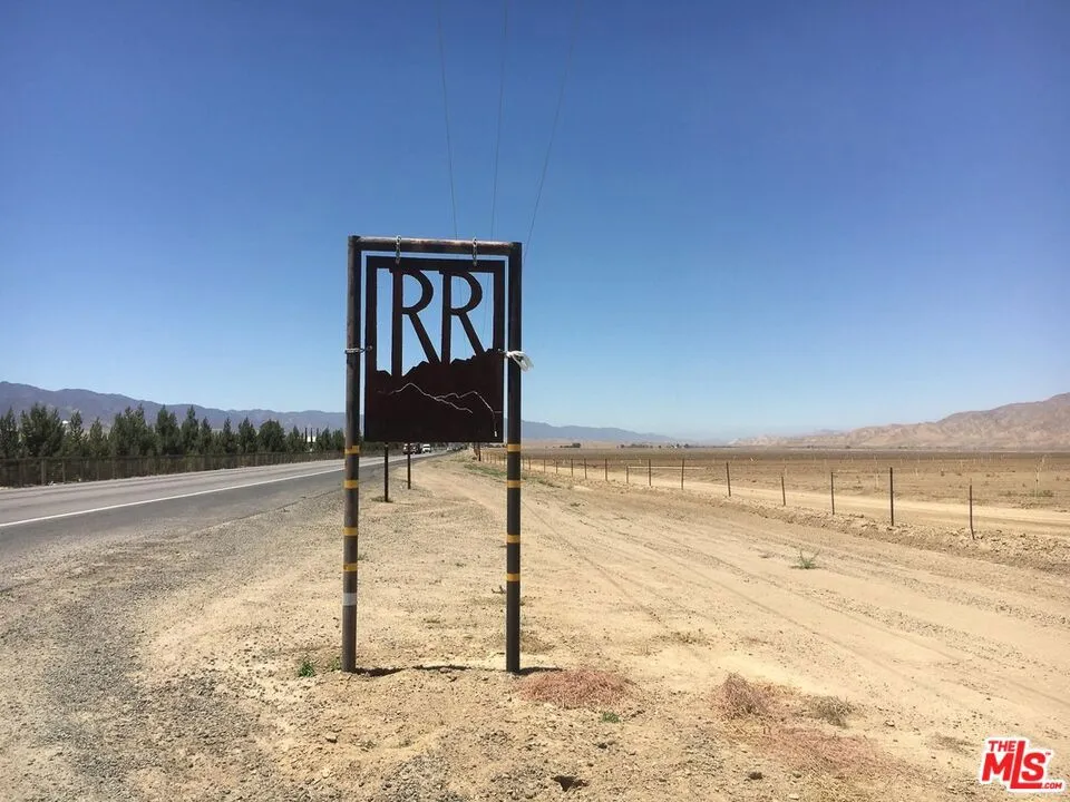 166 Russell Ranch Highway New Cuyama, CA 93254