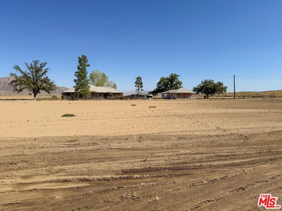166 Russell Ranch Highway New Cuyama, CA 93254