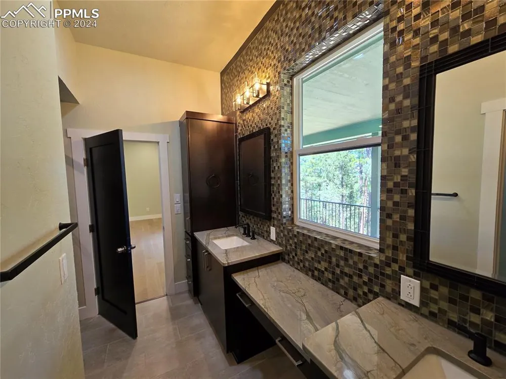 33036 Meadow Ridge Lane Trinidad, CO 81082