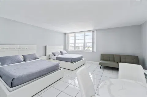 100 Lincoln Rd #1016
