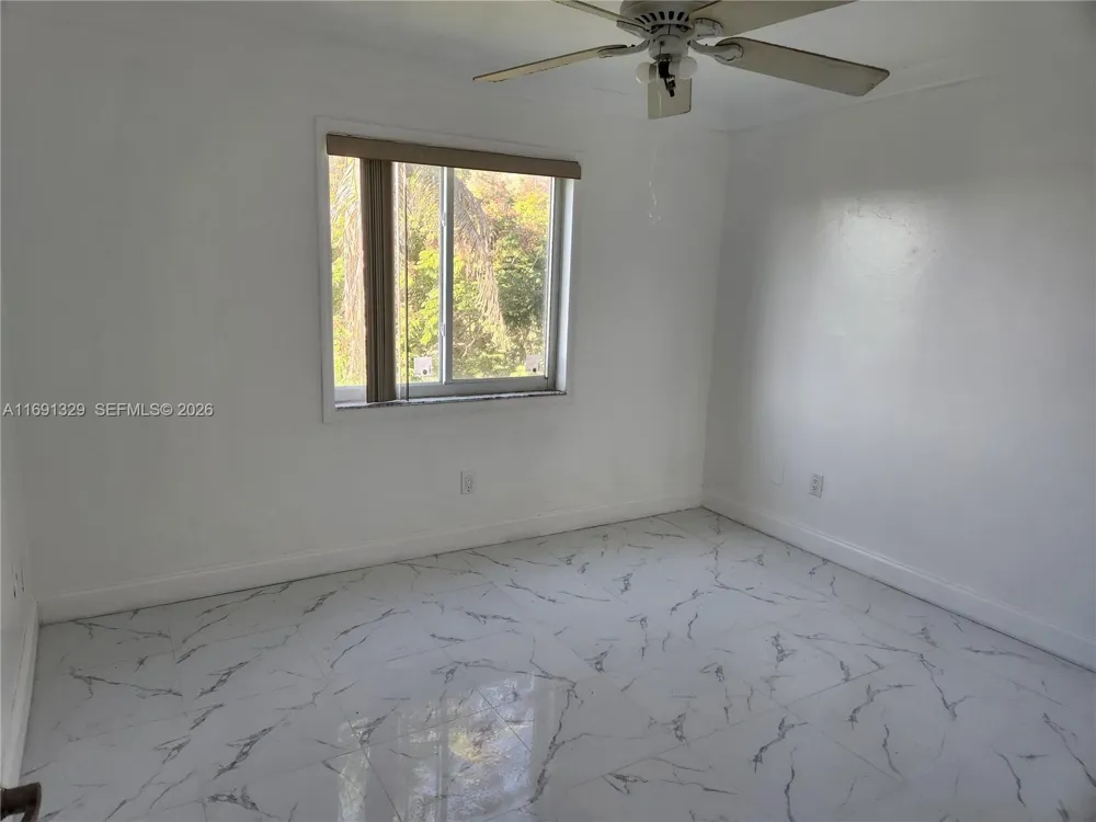14850 Naranja Lakes Blvd #B2G Homestead, FL 33032
