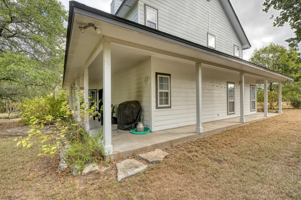 149 CR 103 Lampasas, TX 76550