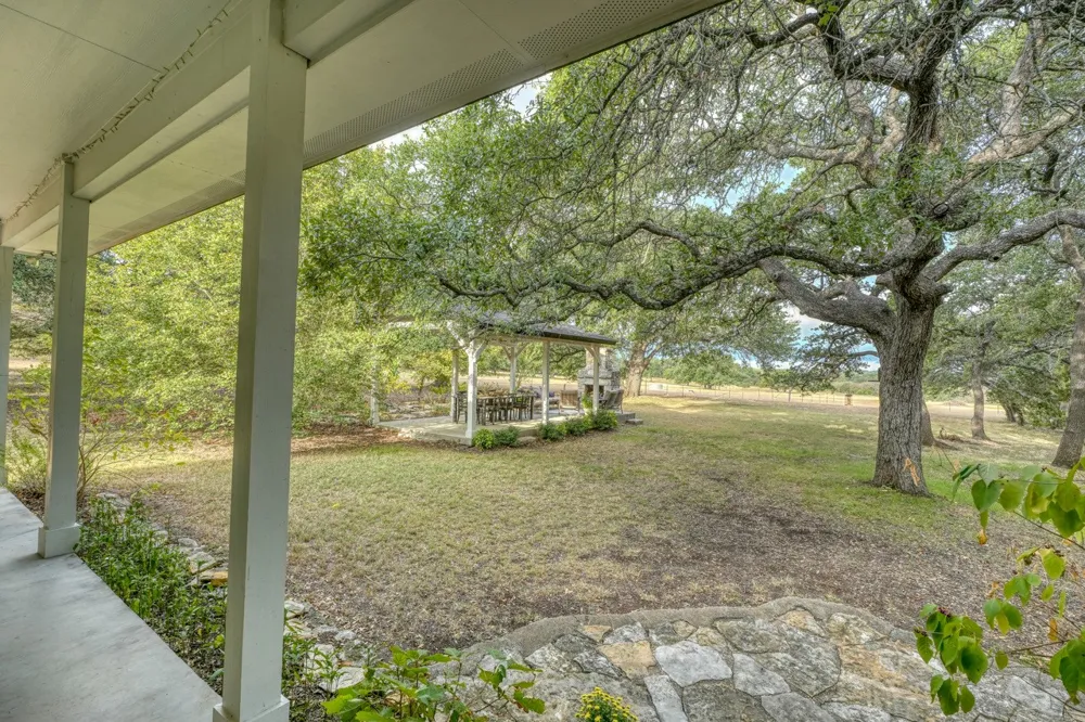 149 CR 103 Lampasas, TX 76550